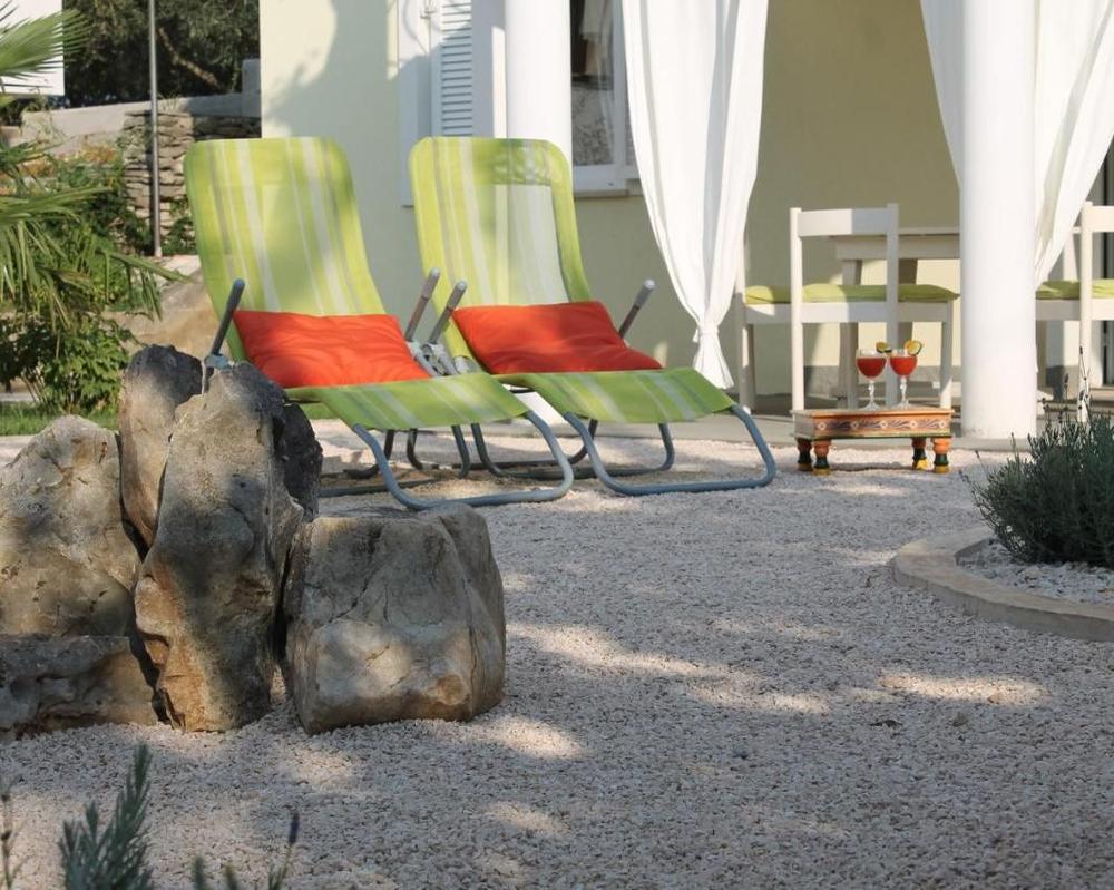 The terrace with sun loungers